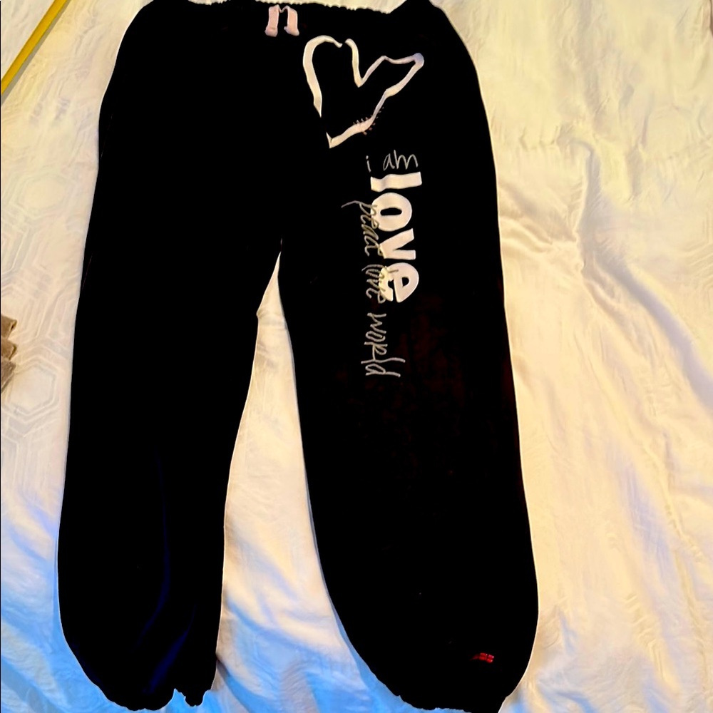 Black peace love world Jogger Pants